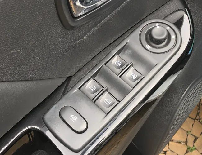 Imagem 8 – Captur 2019 1.6 16V Sce Flex Intense X-Tronic