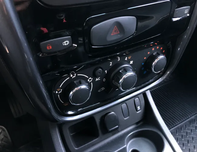 Imagem 11 – Duster 2014 2.0 Dynamique 4X2 16V Flex 4P Manual