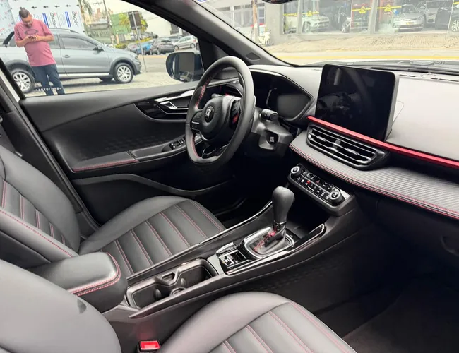 Imagem 9 – Fastback 2025 1.3 Turbo 270 Flex Abarth At6