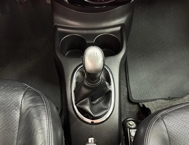 Imagem 9 – Versa 2016 1.6 16V Flexstart Unique 4P Manual