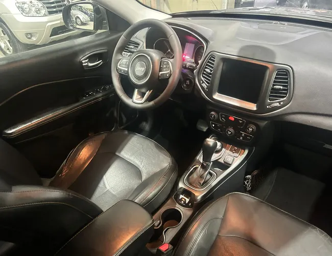 Imagem 7 – Compass 2018 2.0 16V Diesel Longitude 4X4 Automático