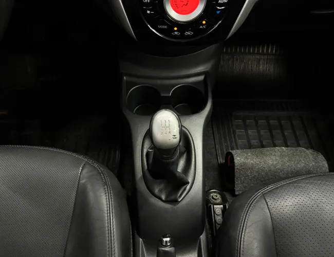 Imagem 10 – Versa 2016 1.6 16V Flexstart Unique 4P Manual