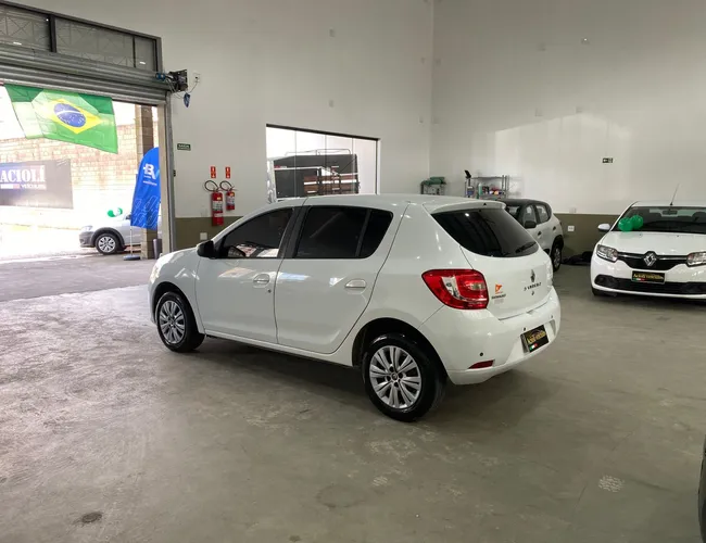 Imagem 11 – Sandero 2016 1.6 EXPRESSION 8V FLEX 4P MANUAL