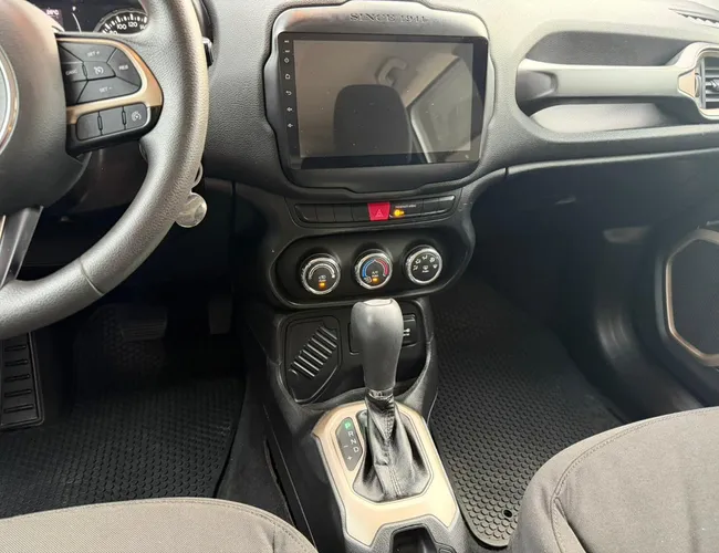 Imagem 14 – Renegade 2016 1.8 16V Flex 4P Automático