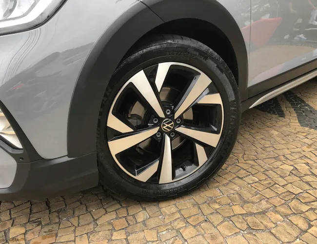 Imagem 5 – Nivus 2024 1.0 200 Tsi Total Flex Highline Automático