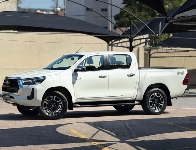 Imagem 10 – Hilux 2022 2.8 D-4D Turbo Diesel Cd Srx Limited 4X4 Automático