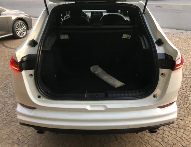 Imagem 11 – Fastback 2025 1.3 Turbo 270 Flex Abarth At6