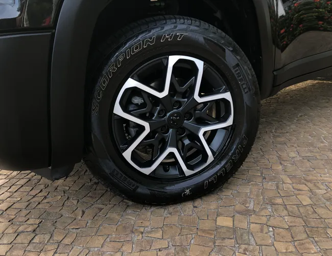 Imagem 5 – Rampage 2024 2.0 Turbo Diesel Rebel 4X4 Automático