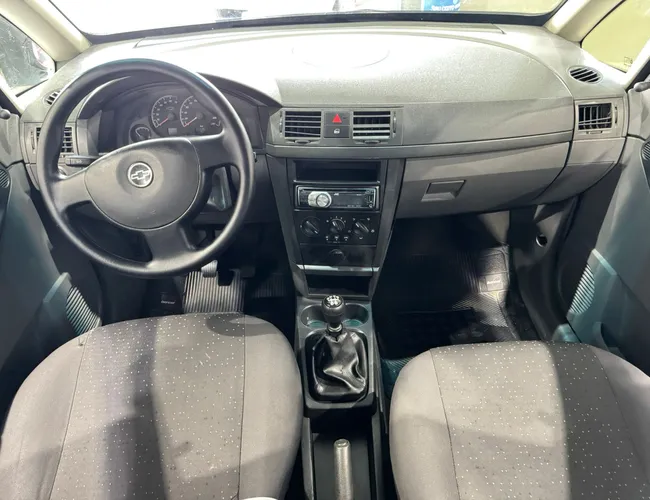 Imagem 8 – Meriva 2011 1.8 Mpfi Expression 8V Flex 4P Automatizado