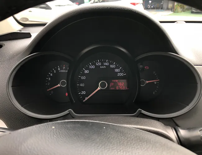Imagem 14 – Picanto 2014 1.0 Ex 12V Flex 4P Automático