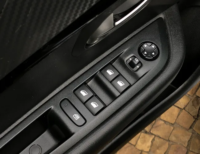 Imagem 8 – 208 2024 1.0 Firefly Flex Style Manual