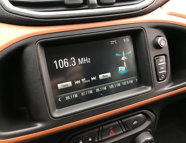 Imagem 12 – Onix 2017 1.4 Mpfi Activ 8V Flex 4P Automático