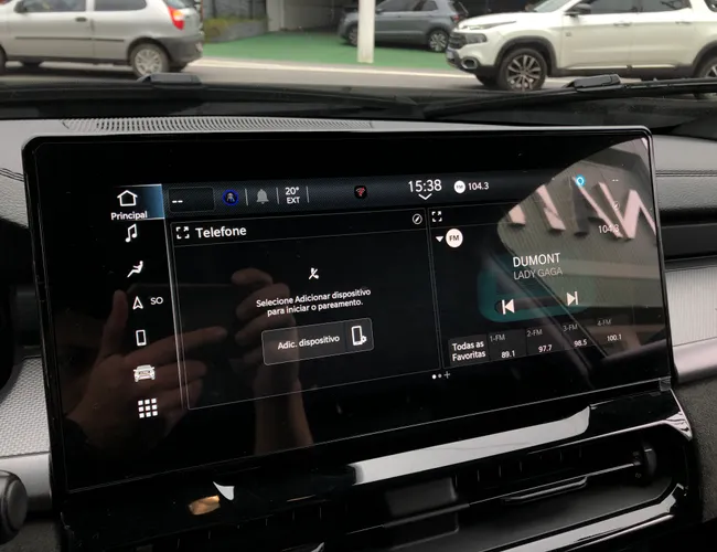 Imagem 15 – Rampage 2024 2.0 Hurricane 4 Turbo Gasolina R/T 4X4 Automático