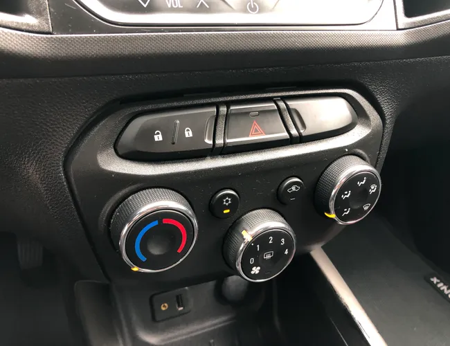 Imagem 13 – Onix 2014 1.0 Mpfi Lt 8V Flex 4P Manual