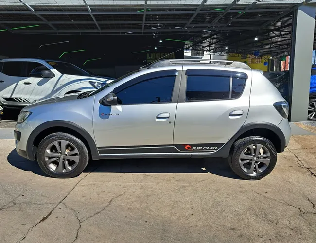 Imagem 5 – Sandero 2017 1.6 STEPWAY RIP CURL 8V FLEX 4P AUTOMATIZADO
