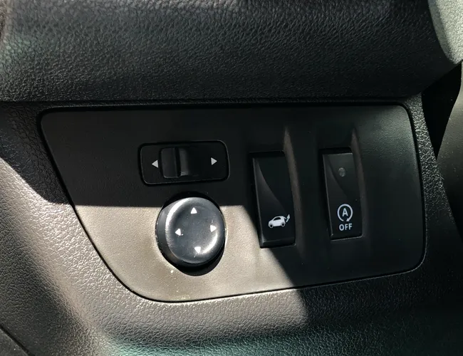 Imagem 14 – Kwid 2024 1.0 12V Sce Flex Intense Manual