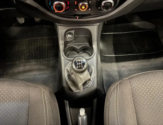 Imagem 9 – Grand Siena 2018 1.0 Evo Flex Attractive Manual