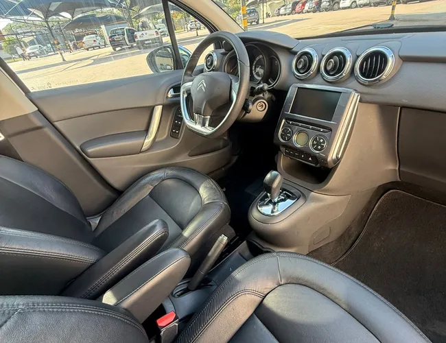 Imagem 15 – C3 2018 1.6 Vti 120 Flex Exclusive Eat6