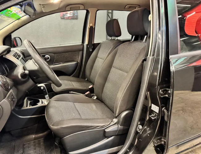Imagem 11 – Livina 2014 1.8 S 16V Flex 4P Automático