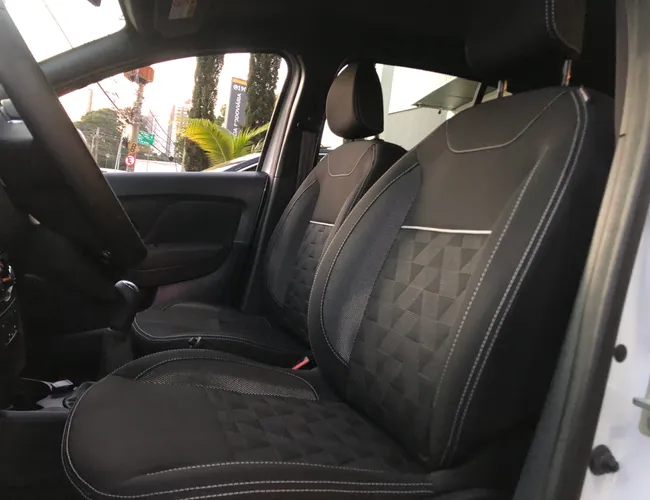 Imagem 13 – Stepway 2024 1.0 12V Sce Flex Zen Manual