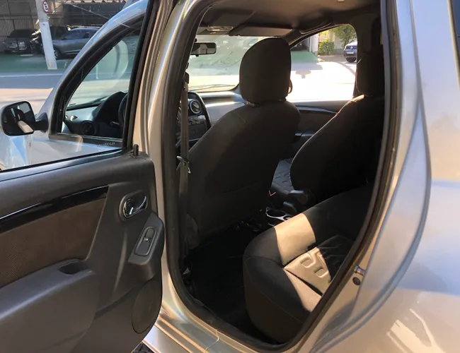 Imagem 10 – Duster 2016 2.0 Dynamique 4X2 16V Flex 4P Automático