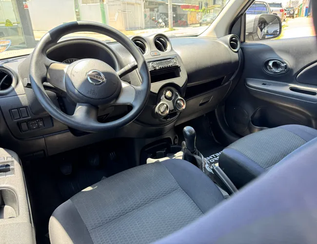 Imagem exterior do veículo March 2013 1.6 Sv 16V Flex 4P Manual