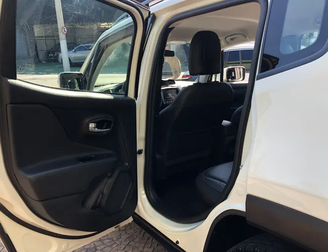 Imagem 10 – Renegade 2021 1.8 16V Flex Longitude 4P Automático