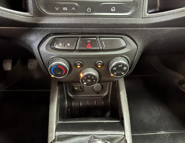 Imagem 8 – Onix 2013 1.0 Mpfi Lt 8V Flex 4P Manual