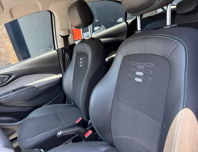 Imagem 7 – Onix 2019 1.4 Mpfi Advantage 8V Flex 4P Automático