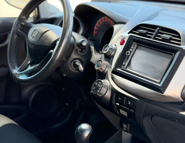 Imagem 16 – Fit 2012 1.4 Lx 16V Flex 4P Automático