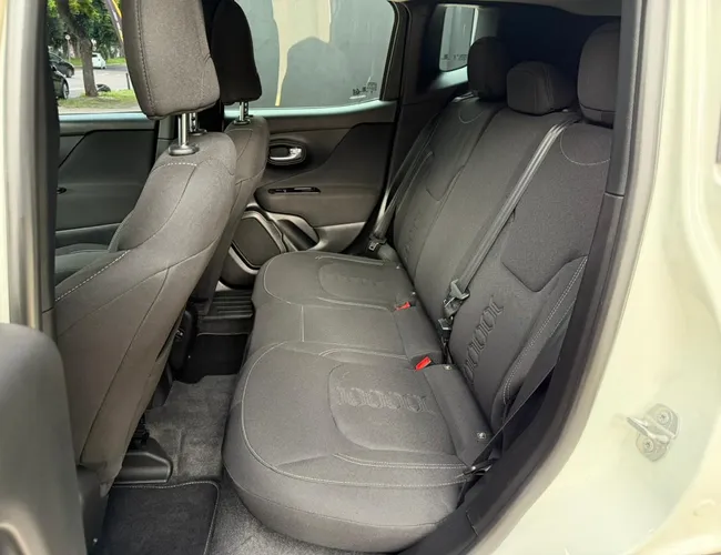 Imagem 10 – Renegade 2023 1.3 T270 Turbo Flex Sport At6