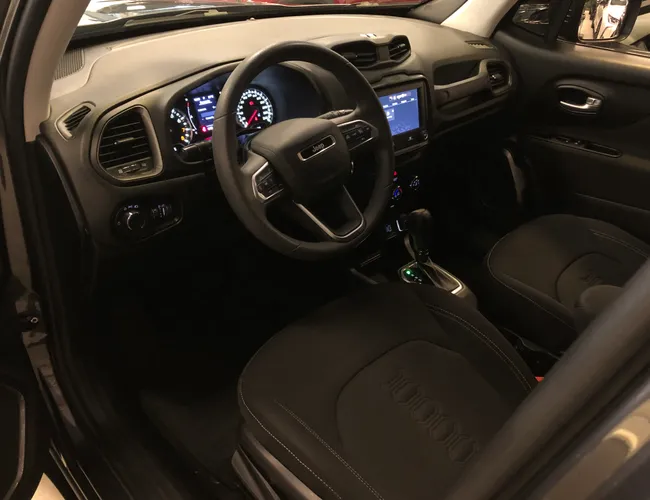 Imagem 6 – Renegade 2024 1.3 T270 Turbo Flex At6