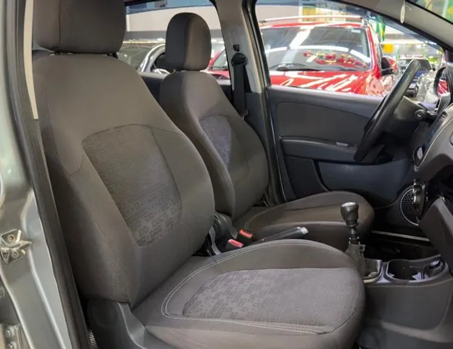 Imagem 16 – Palio 2017 1.0 Mpi Attractive 8V Flex 4P Manual