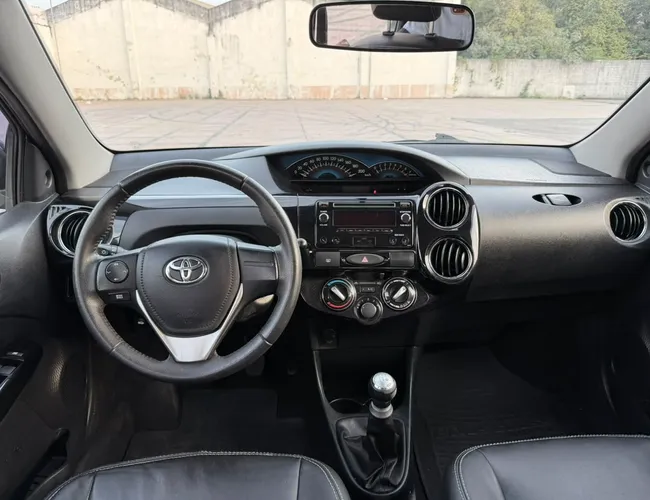 Imagem 14 – Etios Cross 2015 1.5 16V Flex 4P Manual