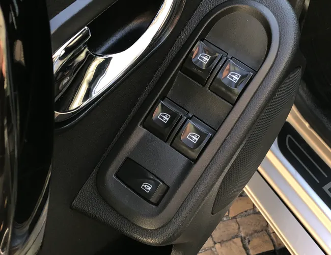 Imagem 8 – Duster 2016 2.0 Dynamique 4X2 16V Flex 4P Automático