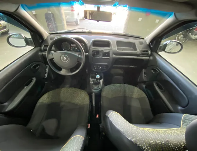 Imagem 11 – Clio 2014 1.0 EXPRESSION 16V FLEX 4P MANUAL