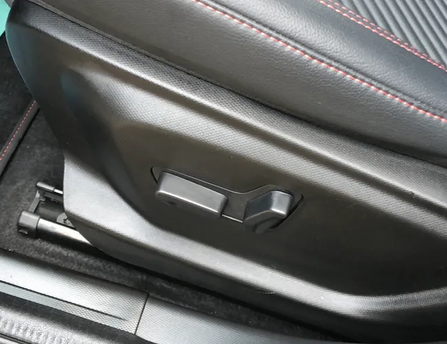 Imagem 8 – Fastback 2026 1.3 Turbo 270 Flex Abarth At6