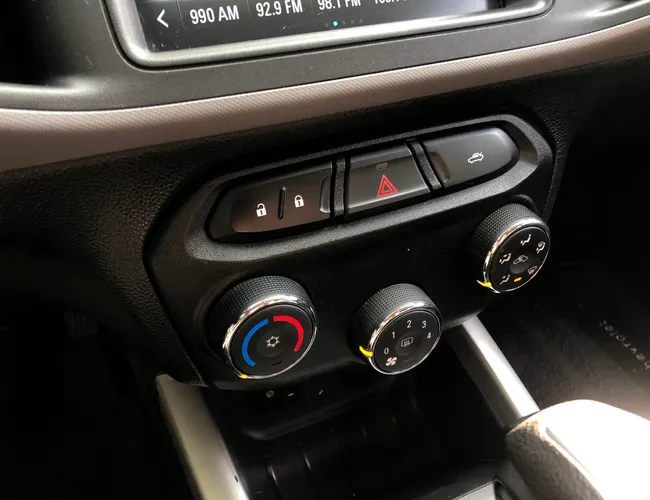 Imagem 12 – Onix 2017 1.4 Mpfi Lt 8V Flex 4P Automático
