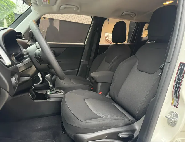 Imagem 14 – Renegade 2020 1.8 16V Flex Sport 4P Automático