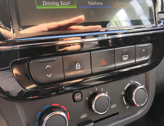 Imagem 11 – Kwid 2026 1.0 12V Sce Flex Intense Manual