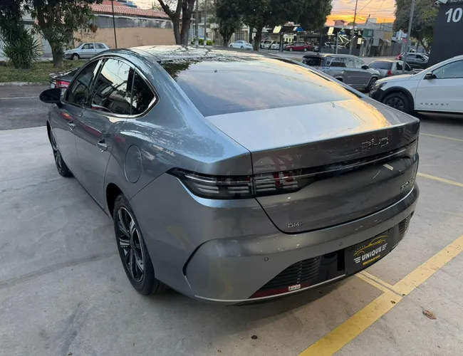 Imagem 8 – King 2025 1.5 Dm-I Phev Gl Automático