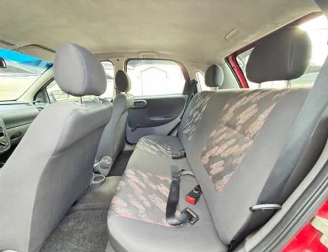 Imagem 18 – Corsa 2004 1.0 Mpfi 8V Gasolina 4P Manual