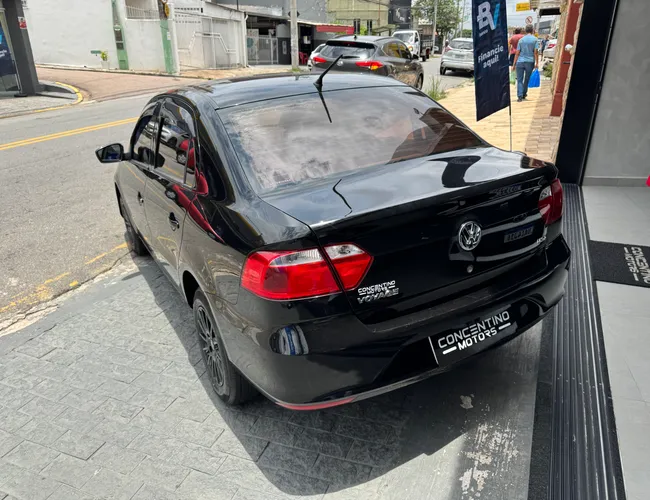 Imagem exterior do veículo Voyage 2015 1.6 Mi City 8V Flex 4P Manual