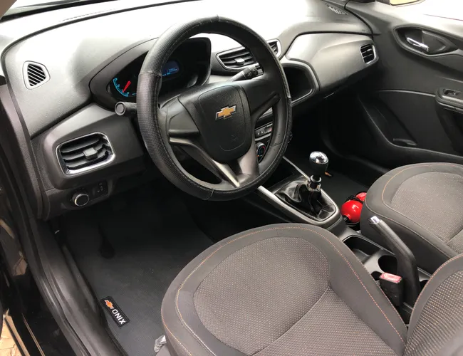 Imagem 6 – Onix 2014 1.0 Mpfi Lt 8V Flex 4P Manual