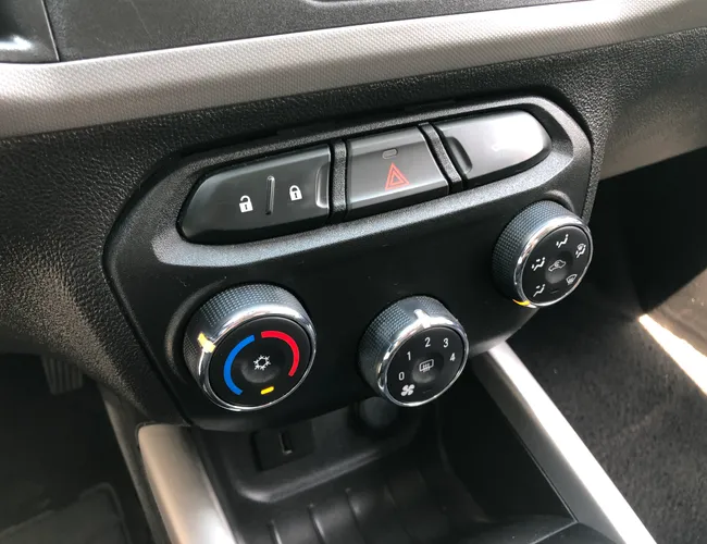 Imagem 13 – Onix 2019 1.0 Mpfi Lt 8V Flex 4P Manual