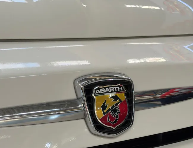 Imagem 25 – 500 2015 1.4 Abarth 16V Turbo Gasolina 2P Manual