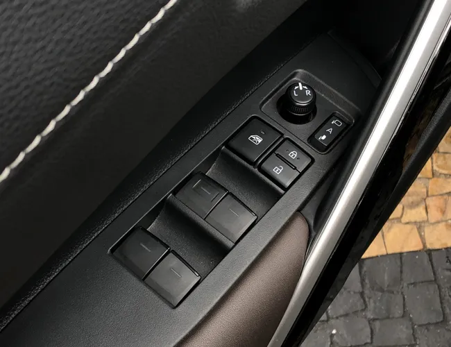 Imagem 8 – Corolla Cross 2025 2.0 Vvt-Ie Flex Xre Direct Shift