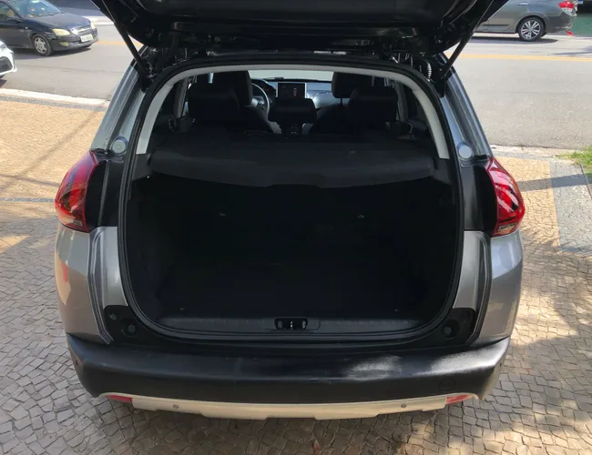 Imagem 12 – 2008 2023 1.6 16V Flex Roadtrip 4P Automático