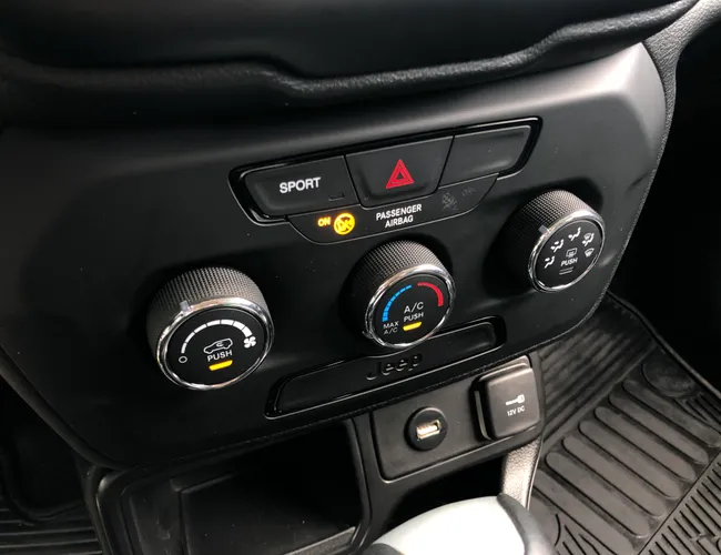 Imagem 11 – Renegade 2020 1.8 16V Flex 4P Automático