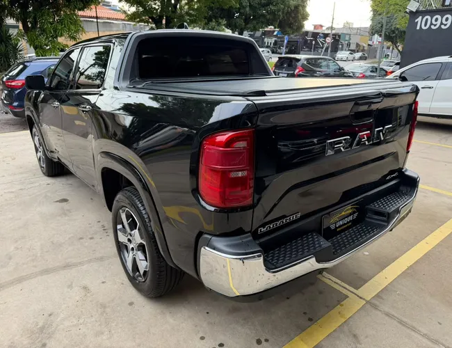 Imagem 8 – Rampage 2024 2.0 Turbo Diesel Laramie 4X4 Automático